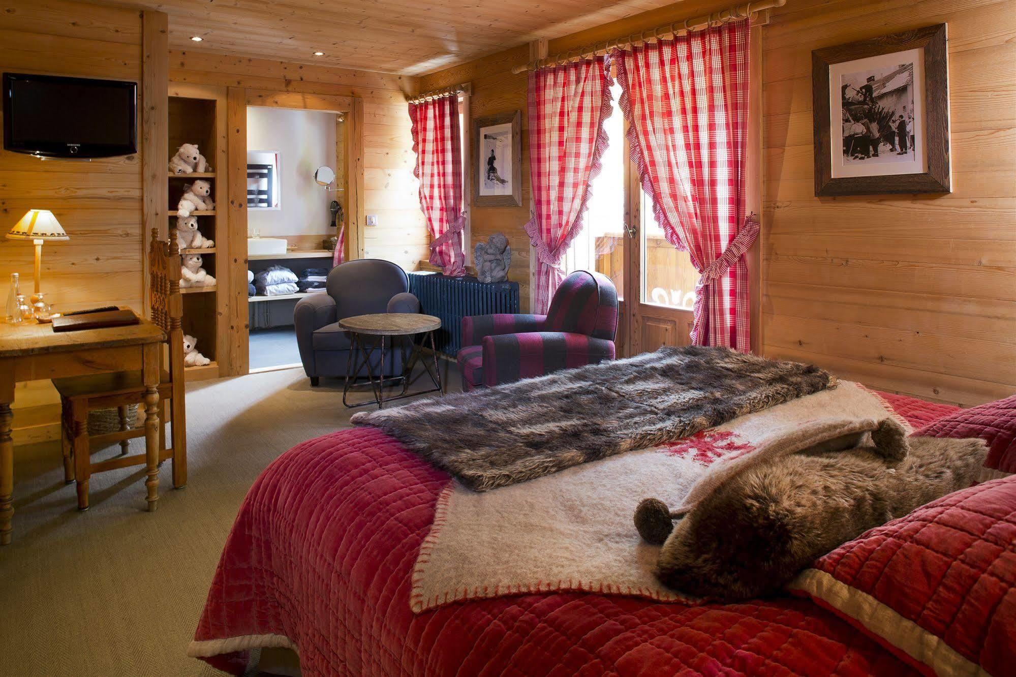 Chalet-Hotel Les Cimes Le Grand-Bornand Bagian luar foto